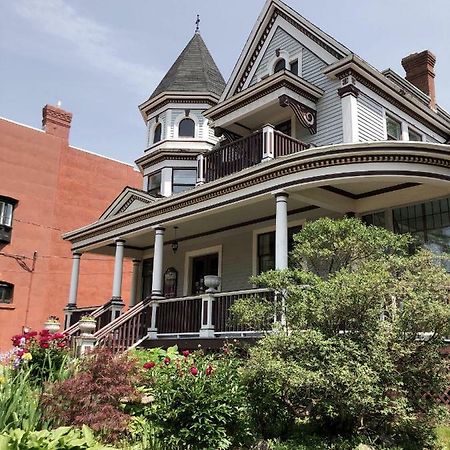 セント・ジョン マホガニー マナー ベッド＆ブレックファースト Bed & Breakfast エクステリア 写真