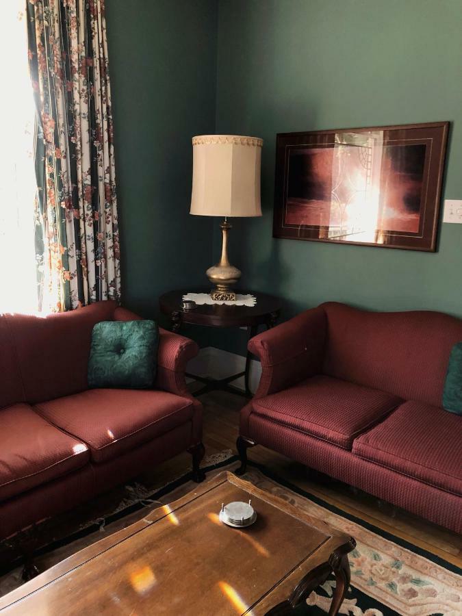 セント・ジョン マホガニー マナー ベッド＆ブレックファースト Bed & Breakfast エクステリア 写真