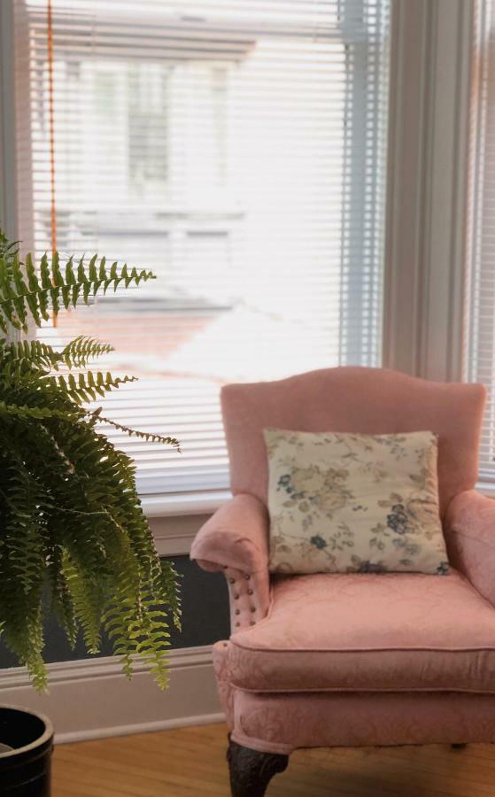 セント・ジョン マホガニー マナー ベッド＆ブレックファースト Bed & Breakfast エクステリア 写真