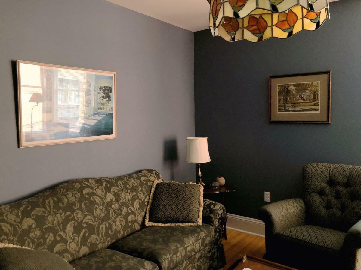 セント・ジョン マホガニー マナー ベッド＆ブレックファースト Bed & Breakfast エクステリア 写真