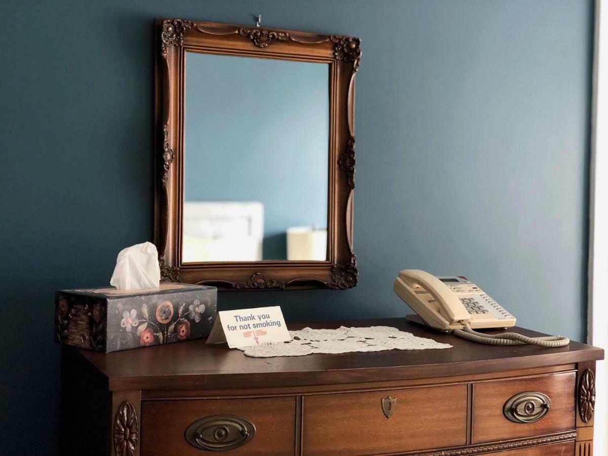 セント・ジョン マホガニー マナー ベッド＆ブレックファースト Bed & Breakfast エクステリア 写真