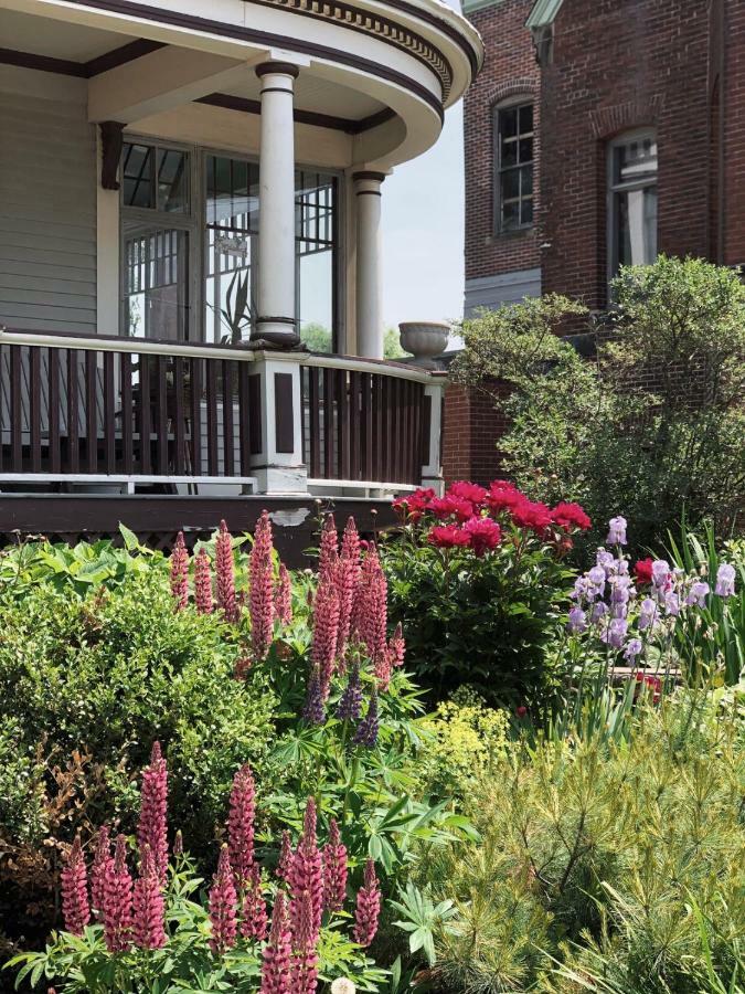 セント・ジョン マホガニー マナー ベッド＆ブレックファースト Bed & Breakfast エクステリア 写真