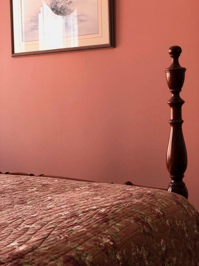 セント・ジョン マホガニー マナー ベッド＆ブレックファースト Bed & Breakfast エクステリア 写真