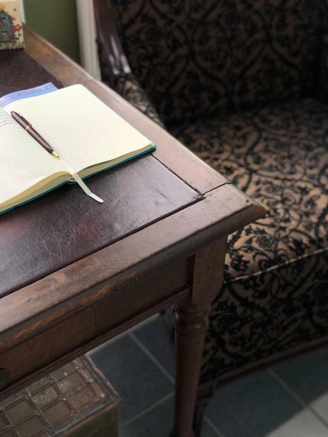 セント・ジョン マホガニー マナー ベッド＆ブレックファースト Bed & Breakfast エクステリア 写真